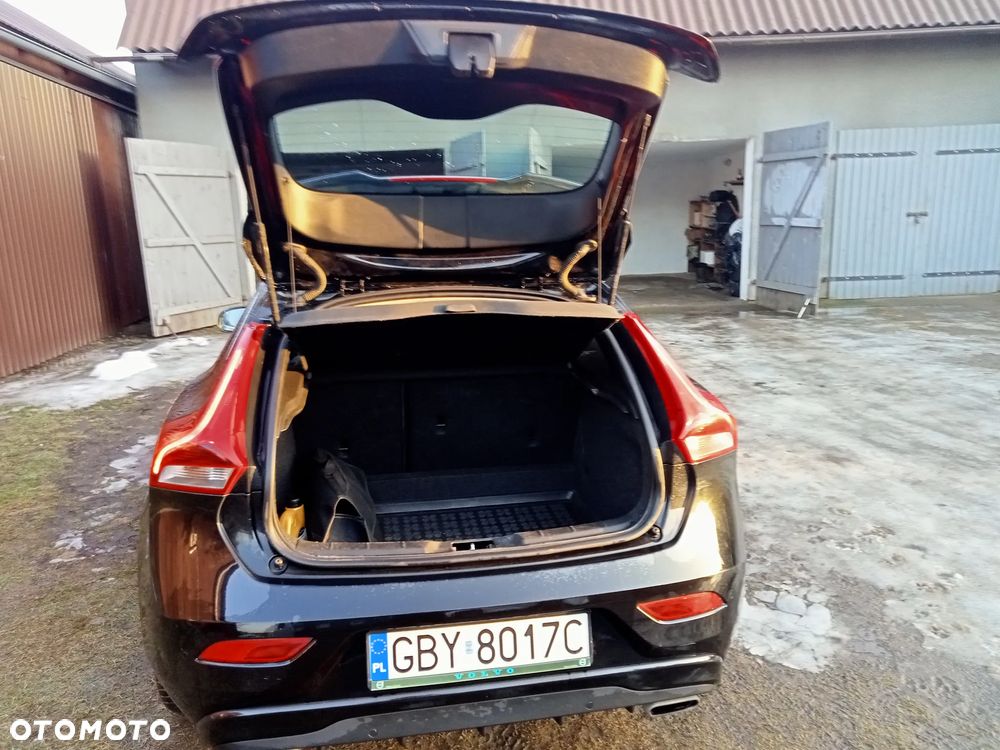 Volvo V40 D2 Summum - 4