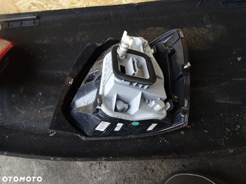 Lampa Polo 6R Lewy Tył 6R0945257A - 5