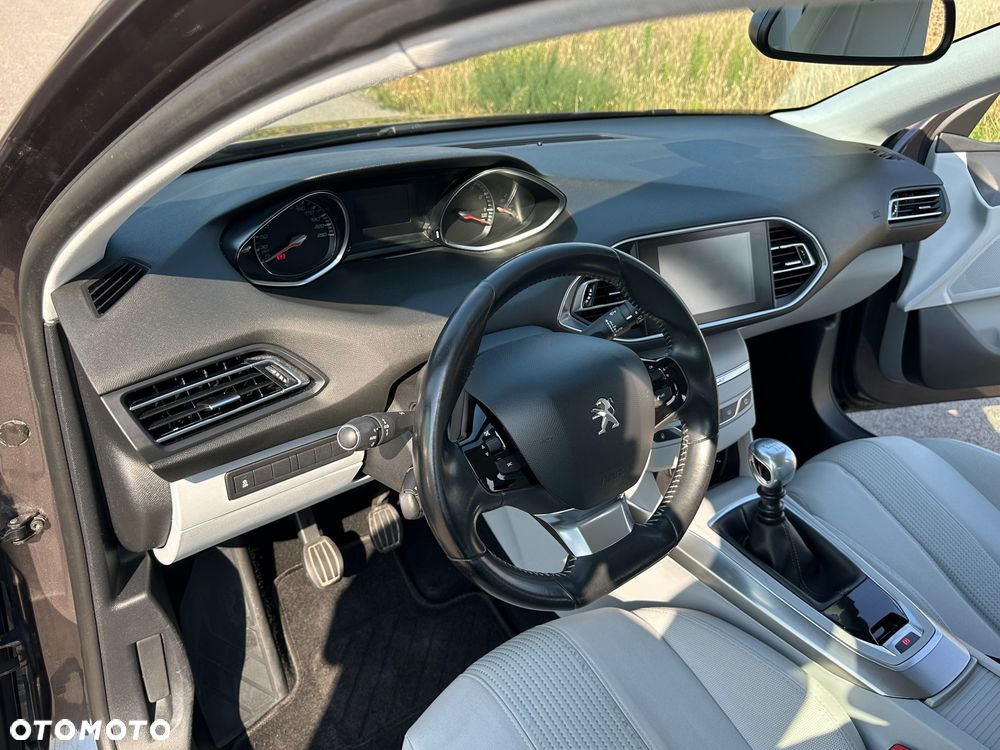 Peugeot 308 - 20