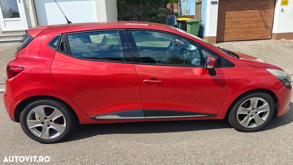 Renault Clio 1.2 Zen - 2