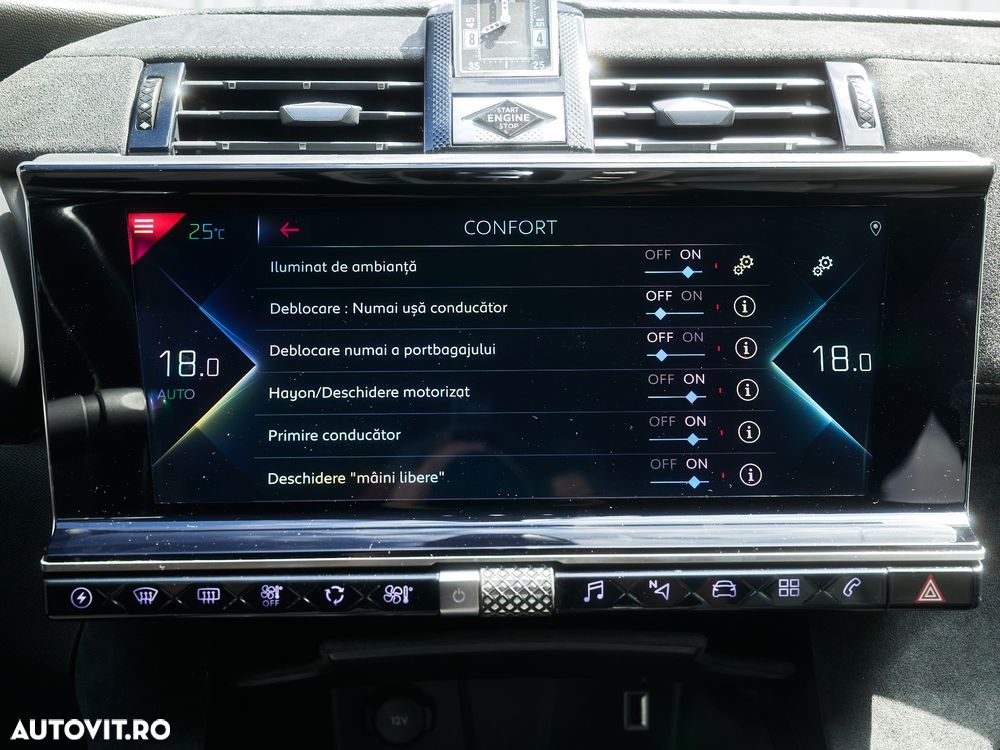 DS Automobiles DS 7 Crossback 1.6 PHeV AWD 300 EAT8 PERFORMANCE LINE + - 28