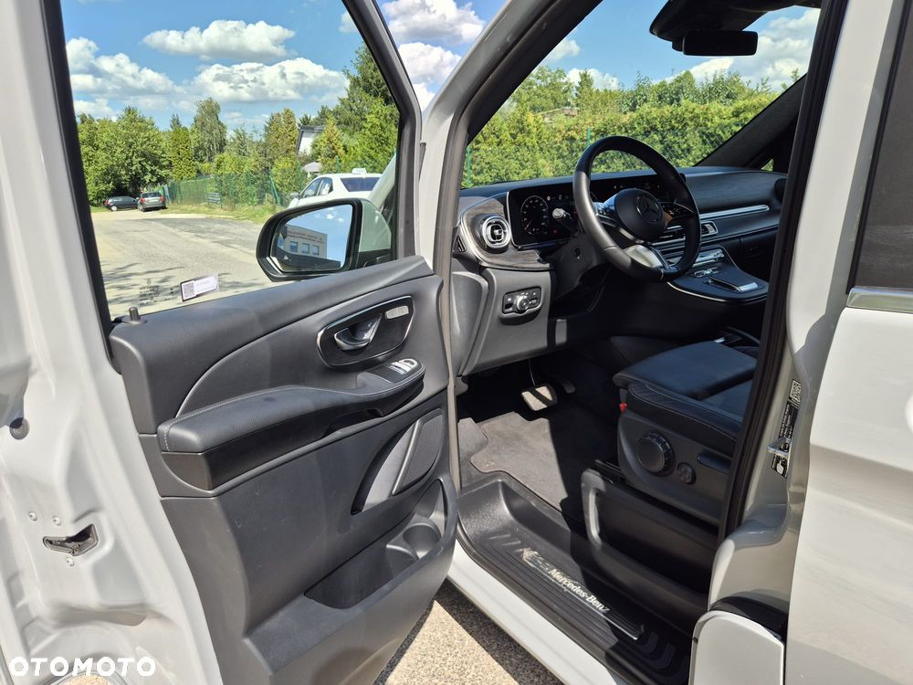 Mercedes-Benz Klasa V 300 d 4-Matic 9G-Tronic Avantgarde (ekstra d³) - 9