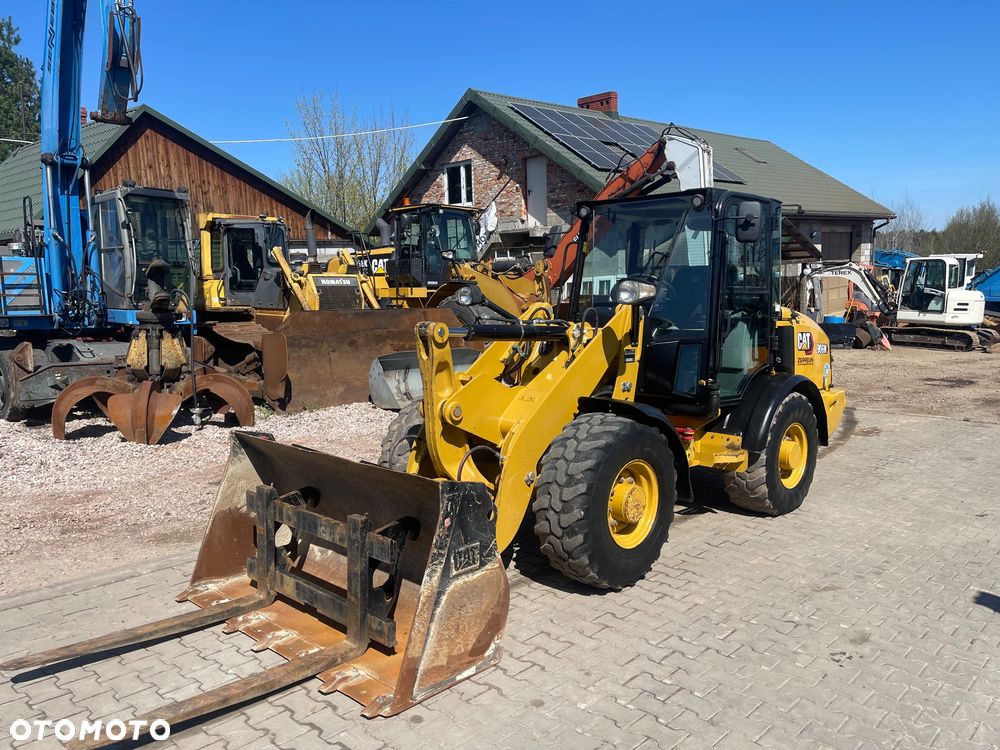 Caterpillar 906 M - 7