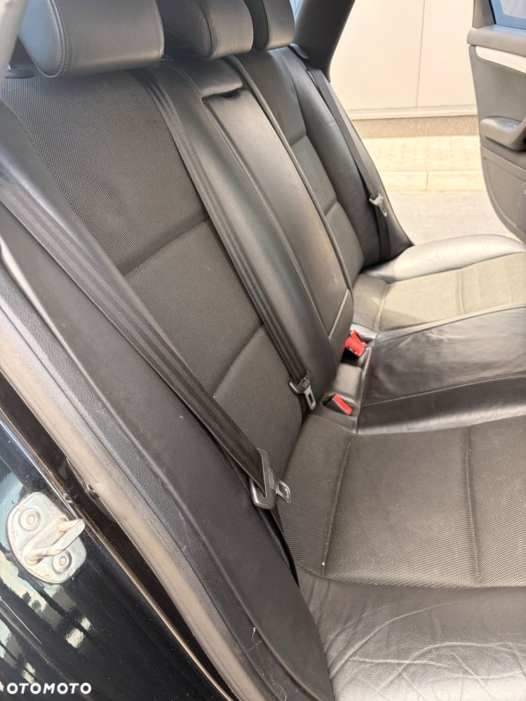 Audi A4 Limousine 2.0 T FSI - 7