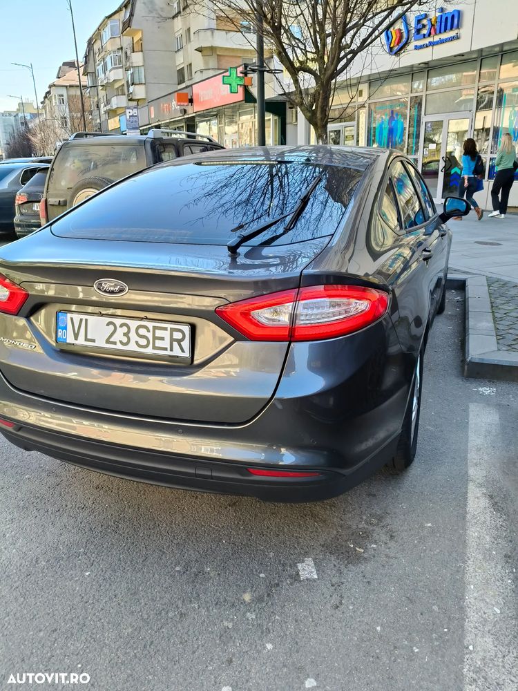 Ford Mondeo 2.0 TDCI PowerShift Titanium - 3