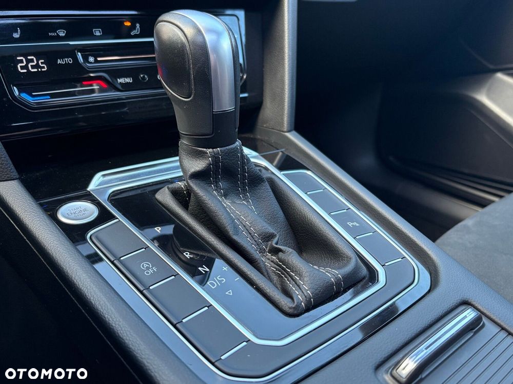 Volkswagen Arteon 2.0 TSI R-Line DSG - 28