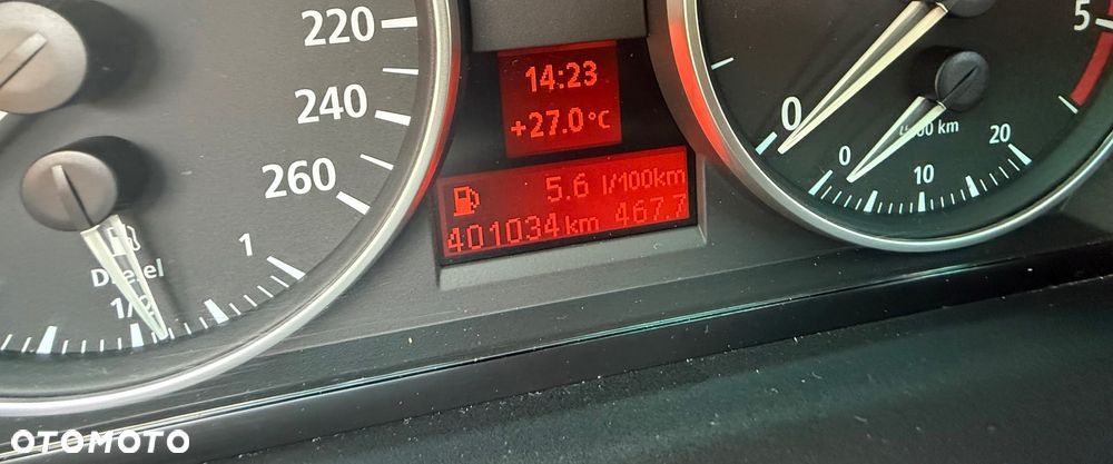 BMW Seria 3 320d - 15