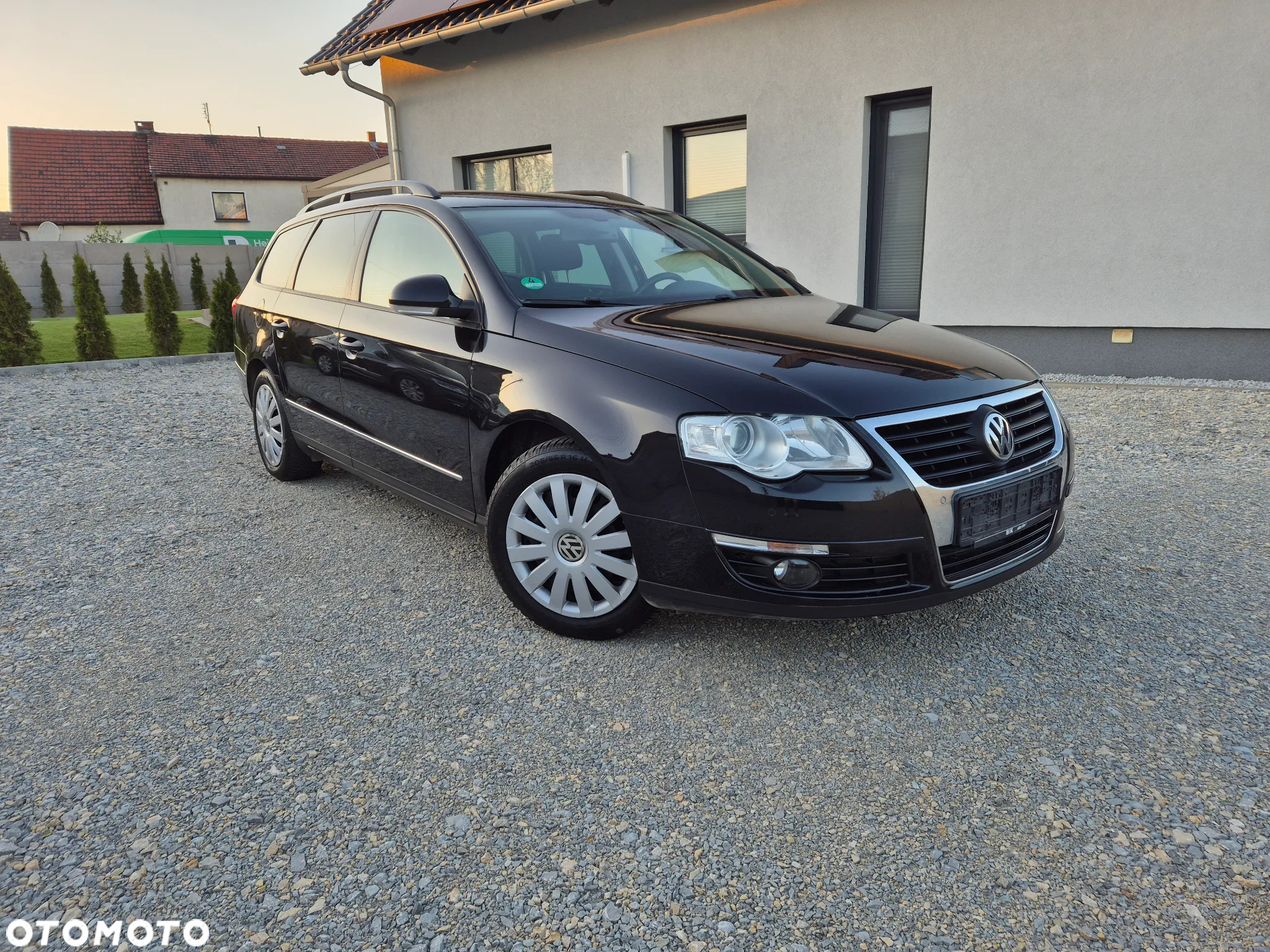 Volkswagen Passat - 2