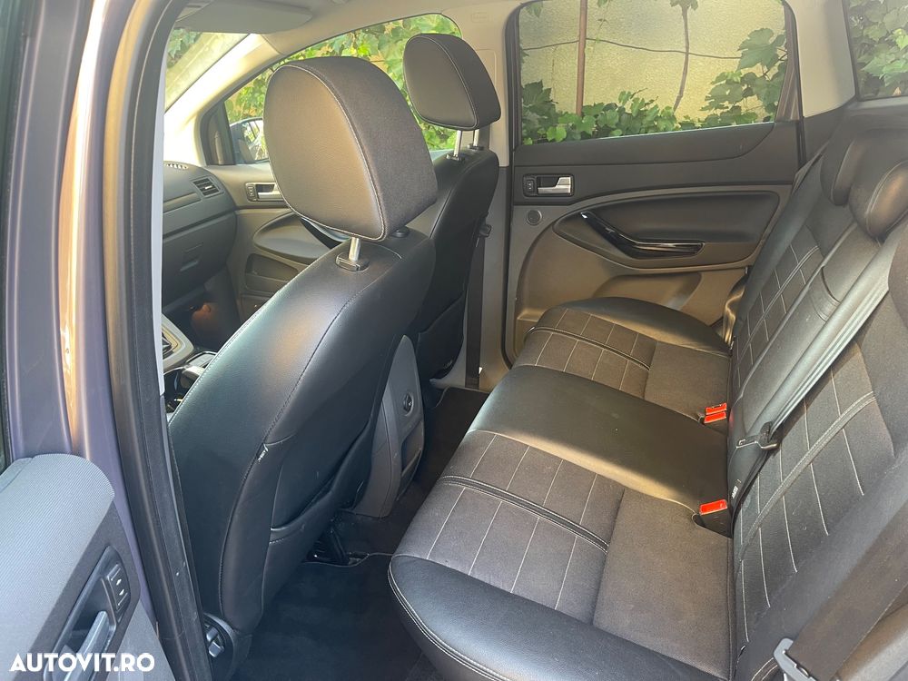 Ford Kuga - 6