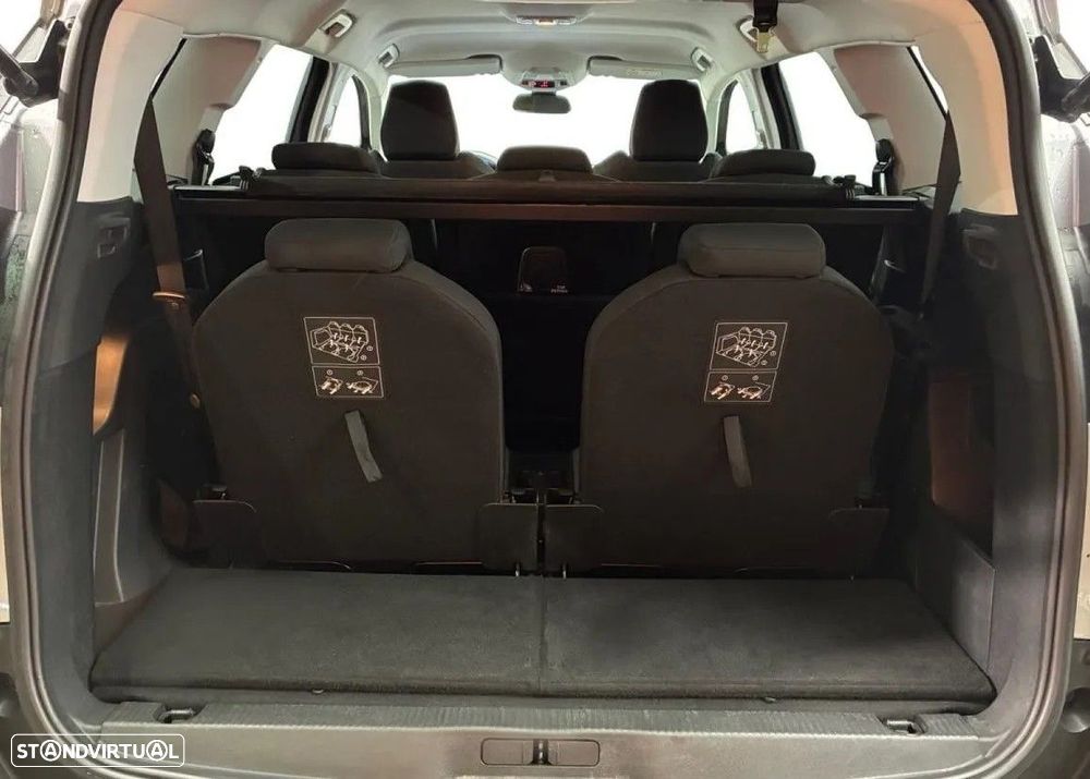 Peugeot 5008 1.2 PureTech Allure - 16