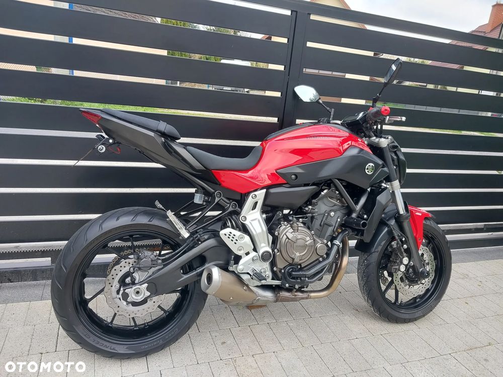 Yamaha MT - 6