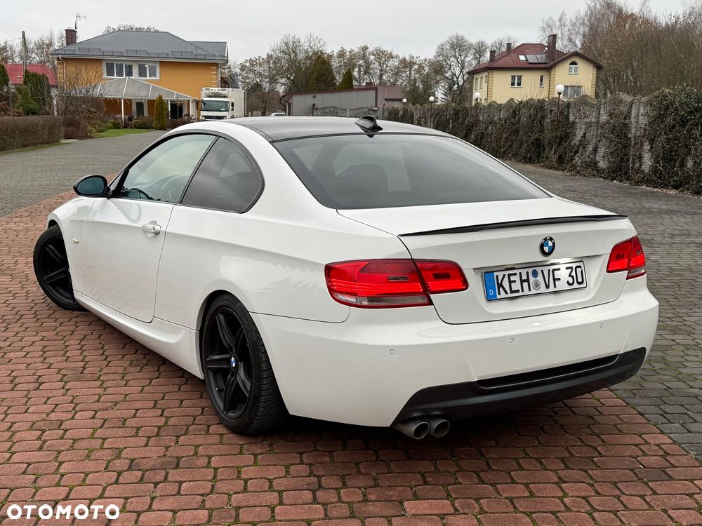 BMW Seria 3 330d M Sport Edition - 2