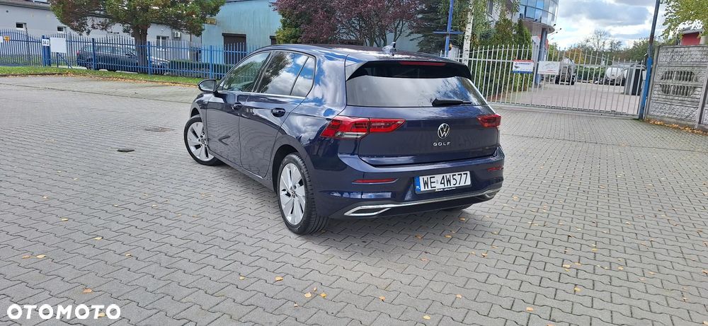 Volkswagen Golf VIII 1.5 TSI EVO Style - 5