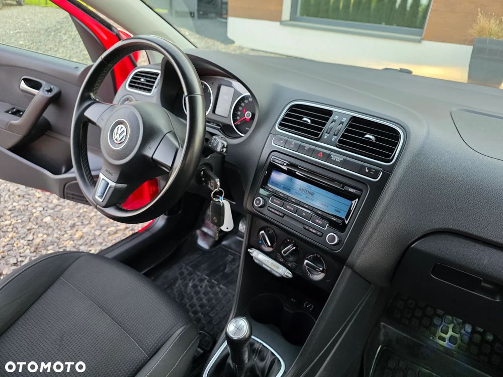 Volkswagen Polo 1.4 16V Comfortline Optimum - 28