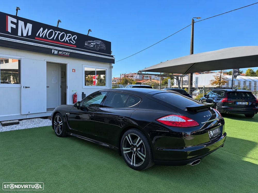 Porsche Panamera 3.0 V6 - 3