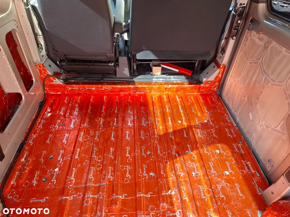 Ford Transit Custom L1H2 VA Basis - 13