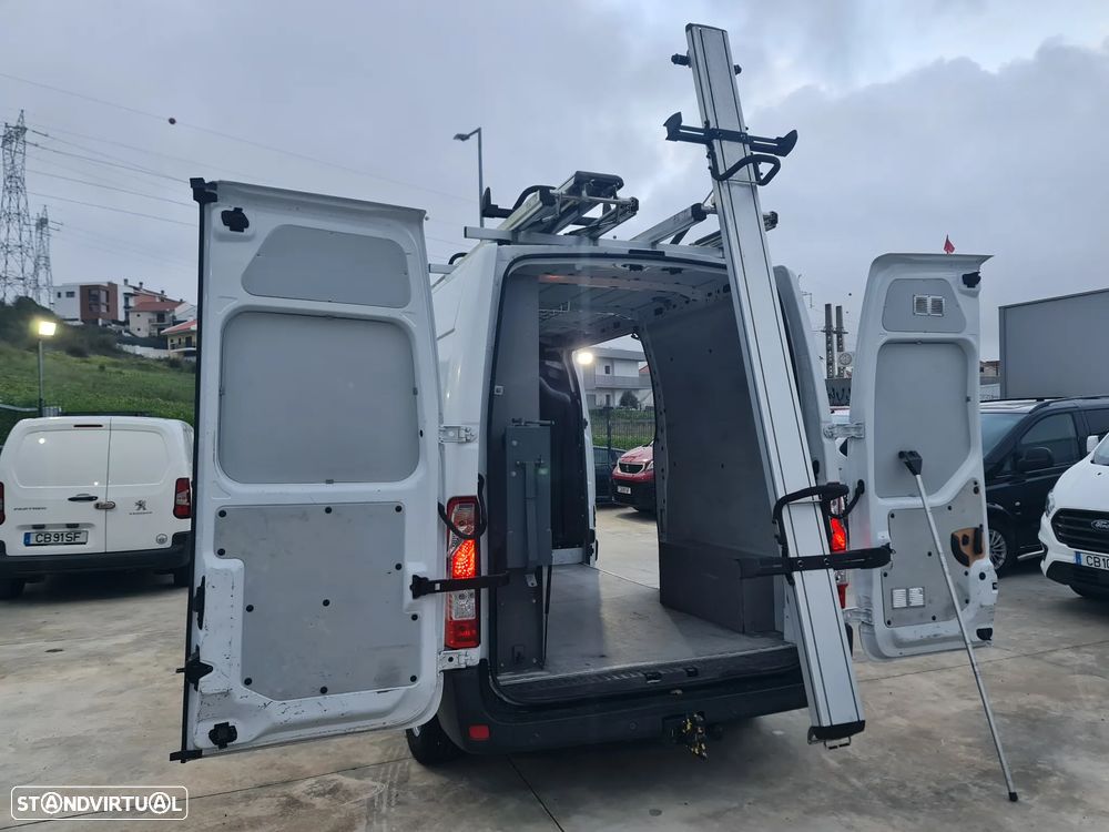 Renault Master 2.3Dci 135 CV L2H2 * Harrier G2000 * AC * c/IVA - 17
