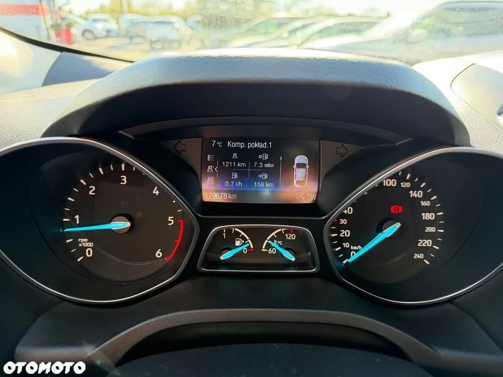 Ford Kuga 2.0 TDCi 4x2 Titanium - 22