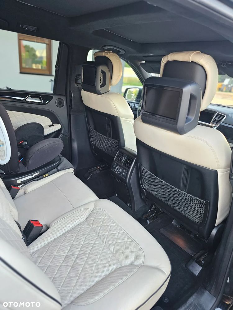 Mercedes-Benz GL 350 BlueTec 4-Matic - 11