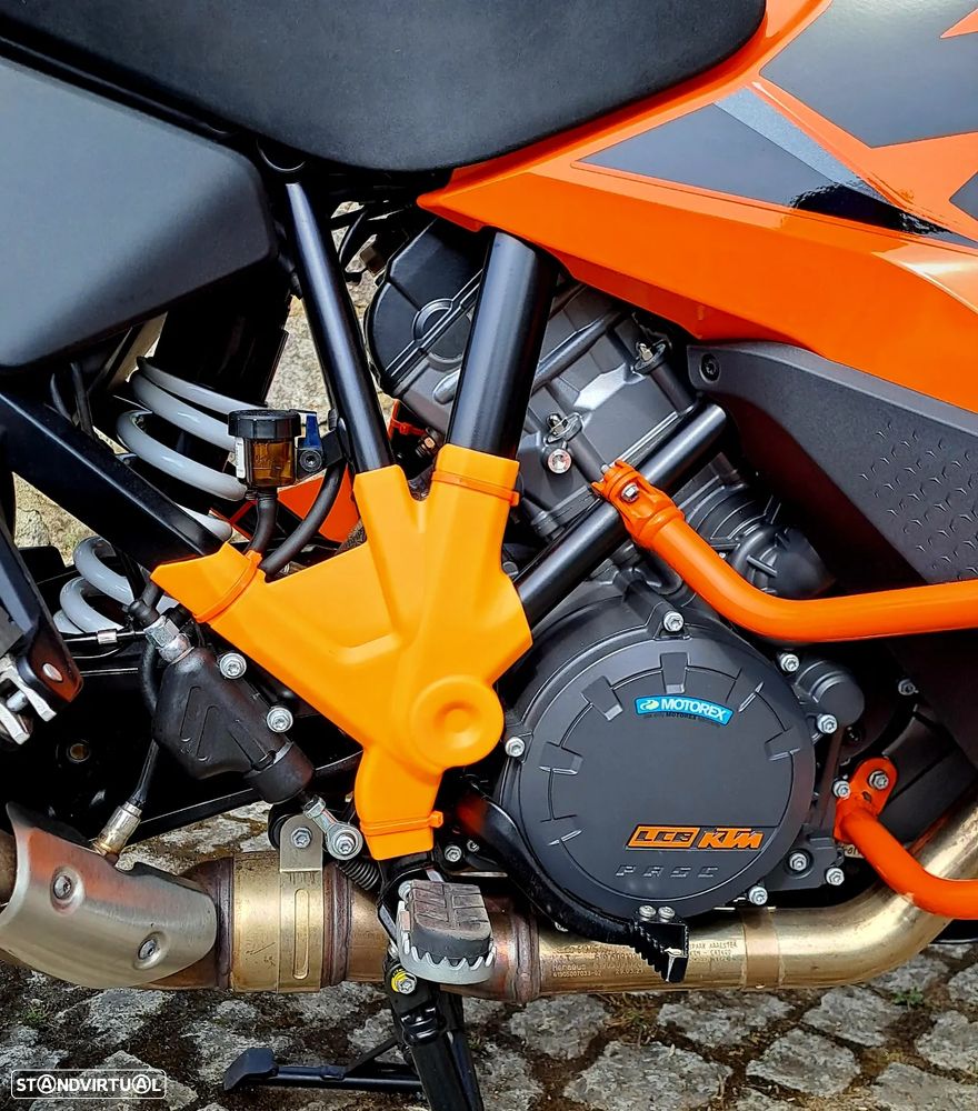 KTM 1290 Super Adventure S TECH PACK - 17