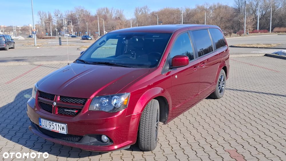 Dodge Grand Caravan 3.6 R/T - 14