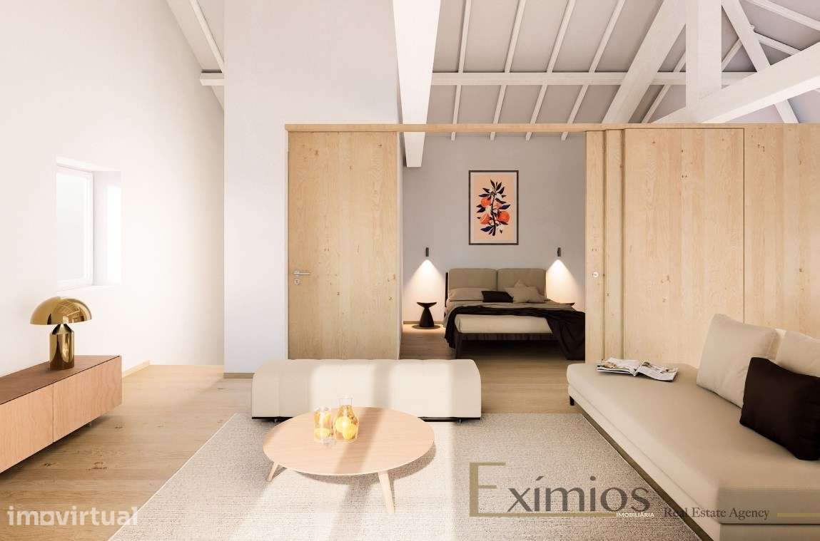Imóvel para reconstrução, na zona histórica de Vila do Conde - Grande imagem: 2/19