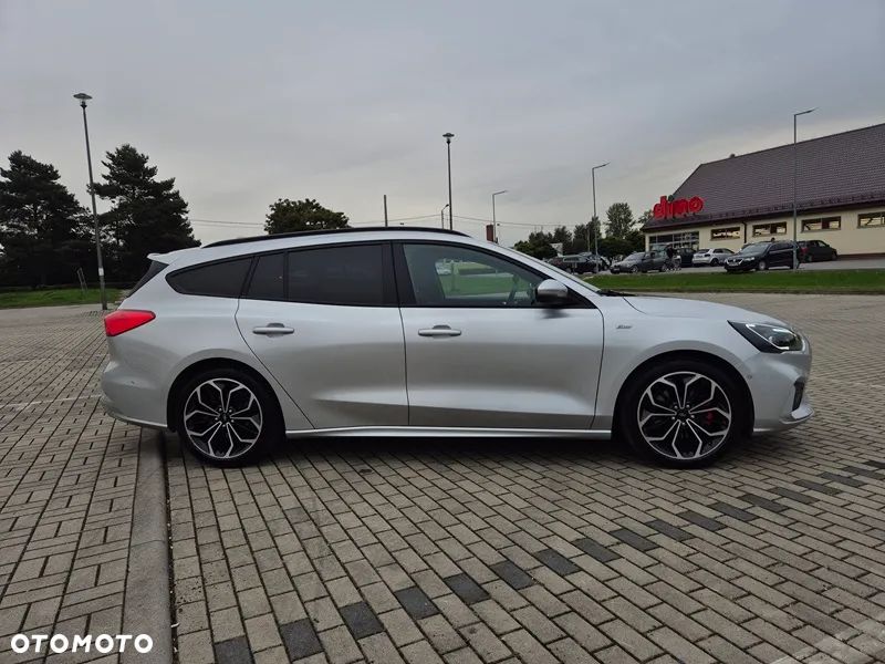 Ford Focus Turnier 1.5 EcoBlue Start-Stopp-System ST-LINE - 8