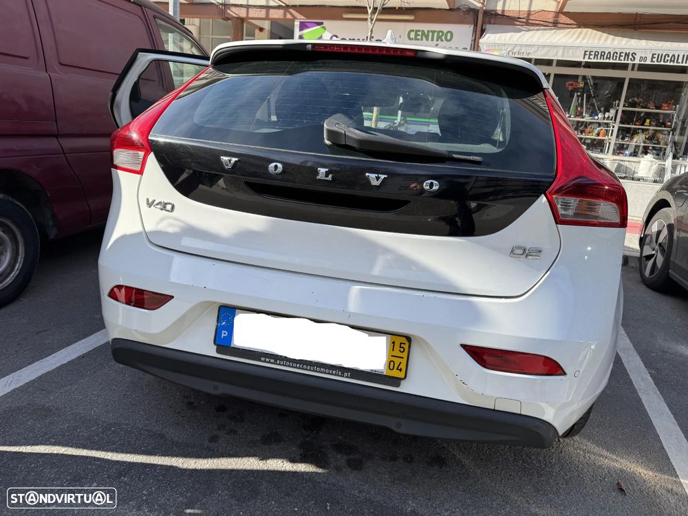 Volvo V40 1.6 D2 Momentum - 6
