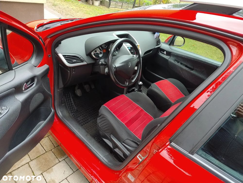 Peugeot 207 - 2