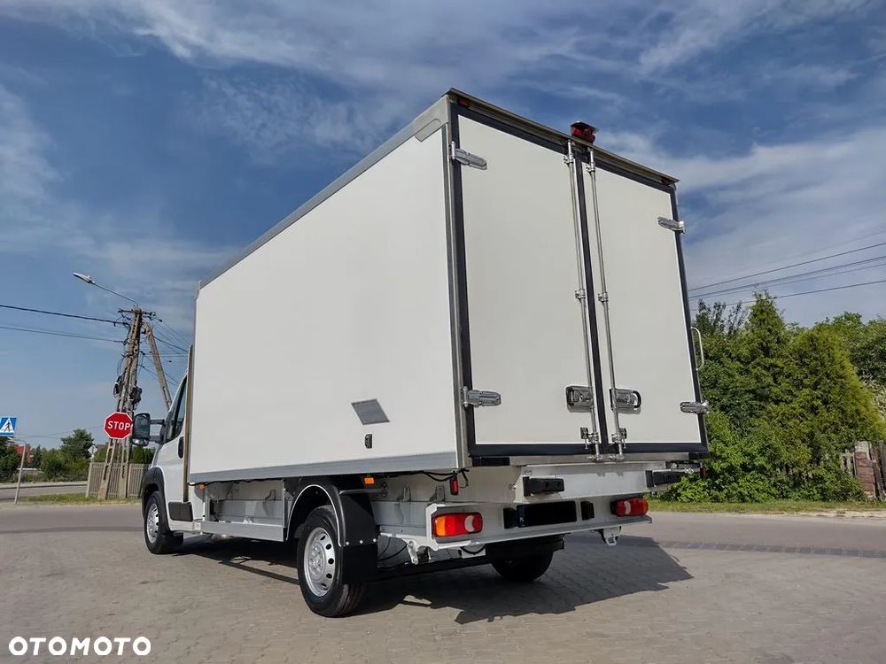 Peugeot Boxer Chlodnia Izoterma 8 Palet - 23