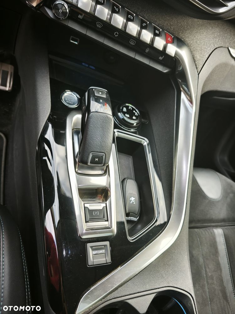 Peugeot 3008 1.6 PureTech GPF Crossway S&S EAT8 - 13