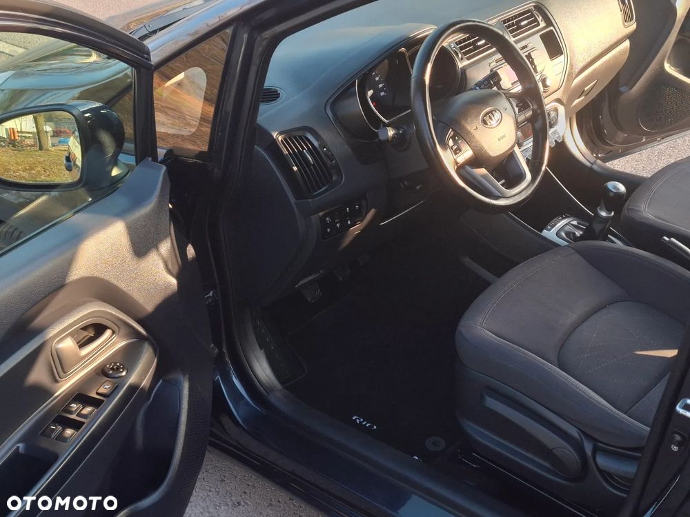 Kia Rio 1.2 Dream-Team Edition - 10