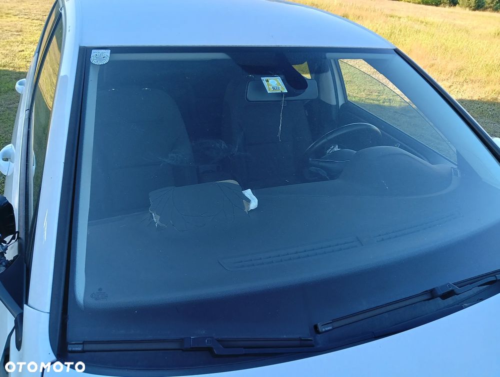 Volkswagen Golf 1.6 TDI Comfortline - 17