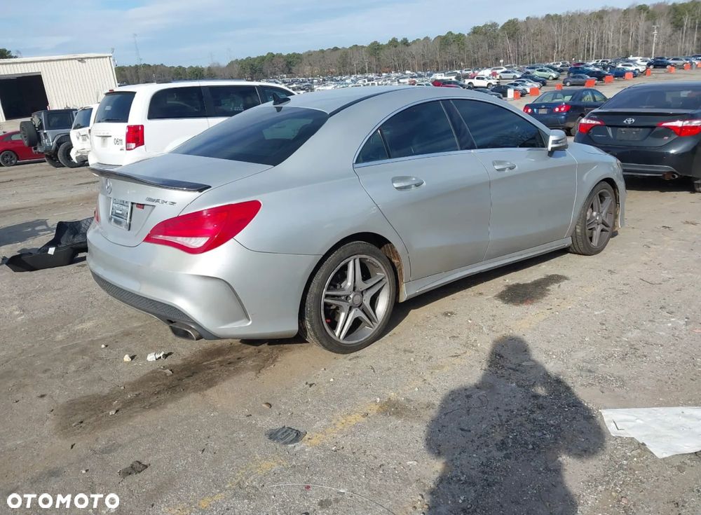 Mercedes-Benz CLA 250 4-Matic - 6