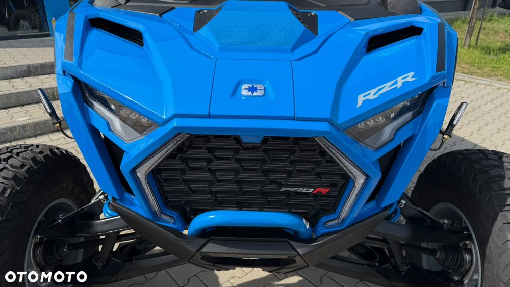 Polaris RZR - 8