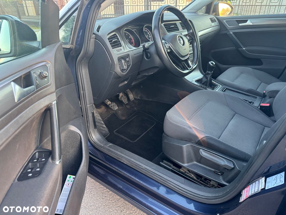 Volkswagen Golf 1.2 TSI BlueMotion Technology Comfortline - 11