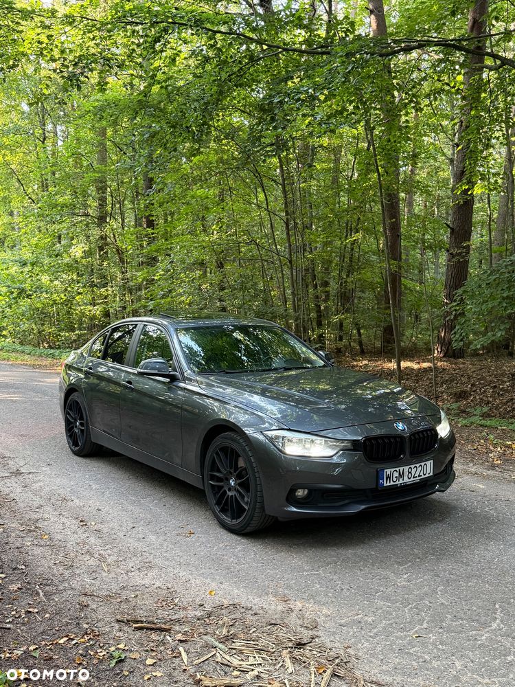 BMW Seria 3 320i Edition Luxury Line Purity - 1