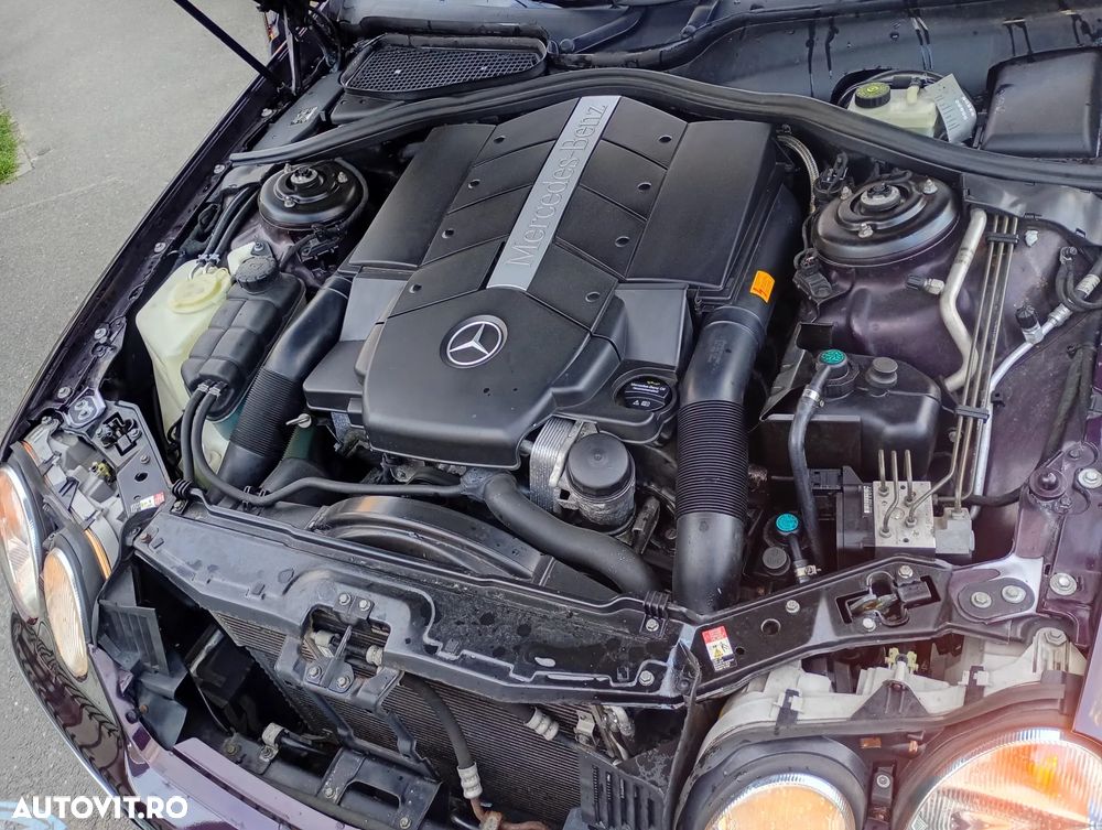 Mercedes-Benz CL 500 - 32