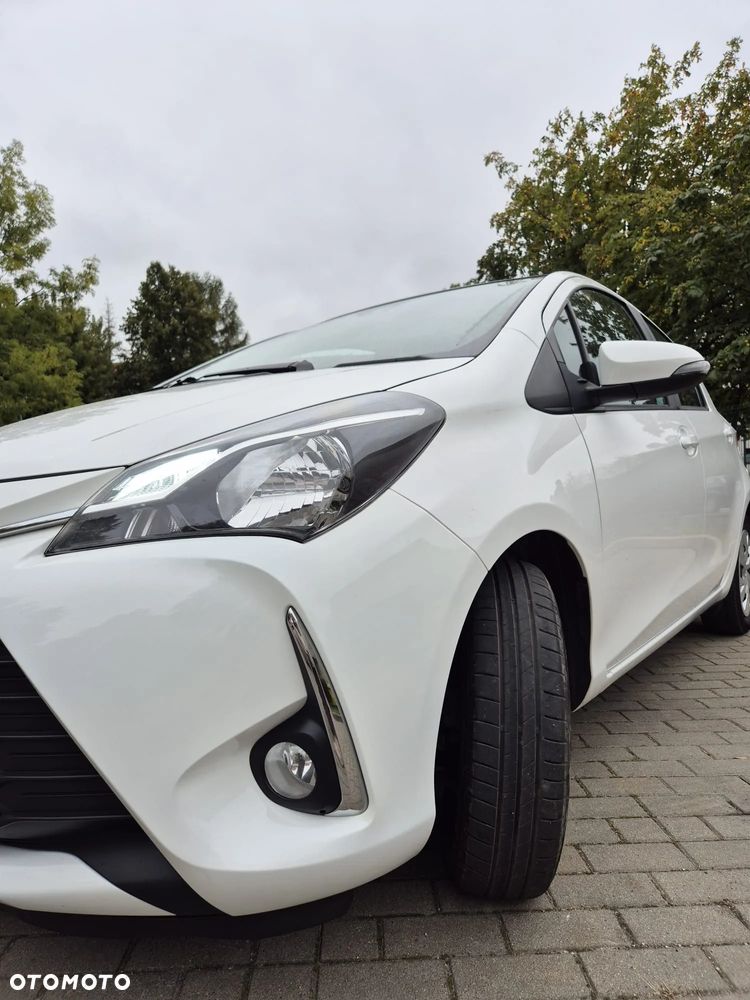 Toyota Yaris 1.5 Premium - 19