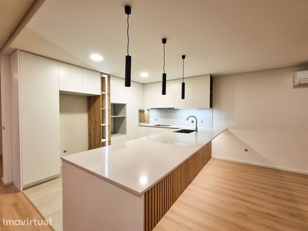 Moradia Geminada T4 Venda em Palmeira,Braga - Grande imagem: 5/49