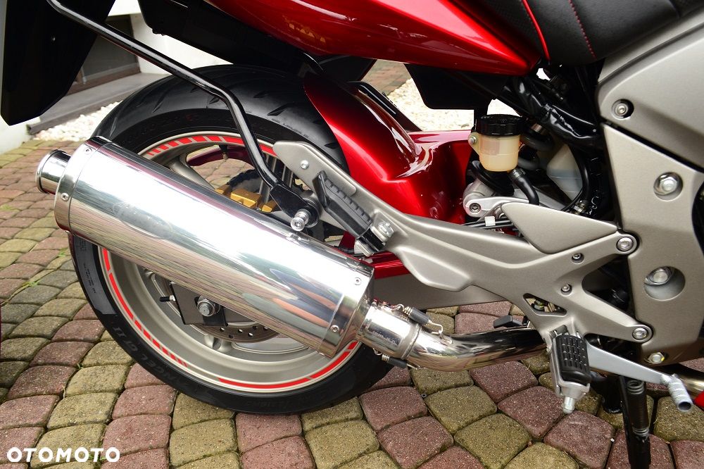 Honda CBF - 24