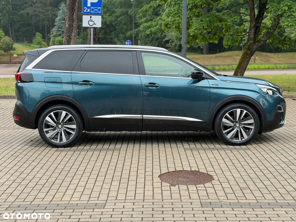 Peugeot 5008 THP 165 EAT6 Allure - 10