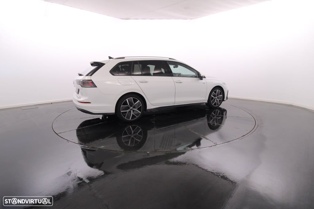 VW Golf Variant 1.5 eTSI R-Line DSG - 8
