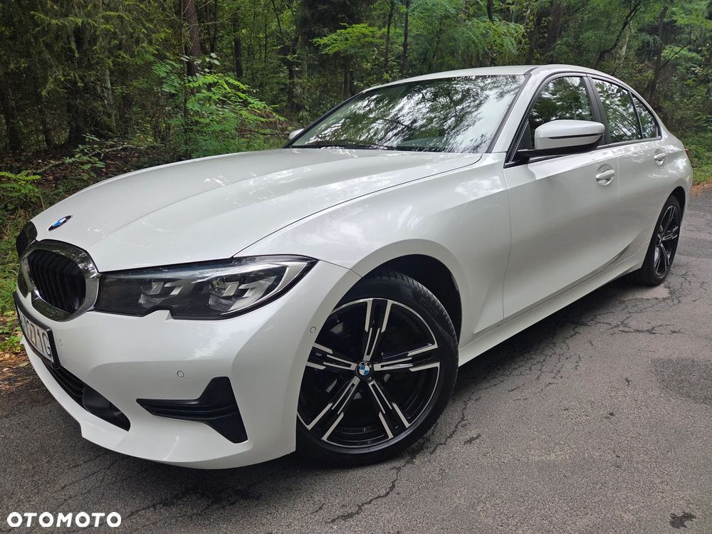 BMW Seria 3 318d - 11