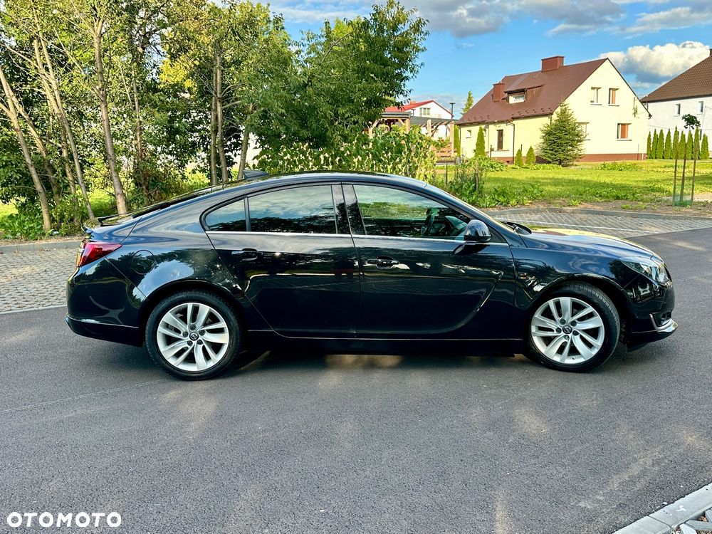 Opel Insignia - 13