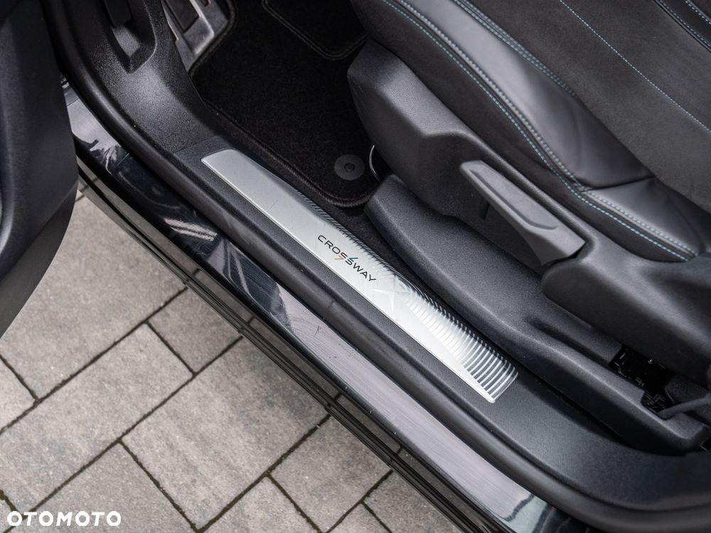 Peugeot 3008 PureTech 130 Stop & Start GPF EAT8 Crossway - 28
