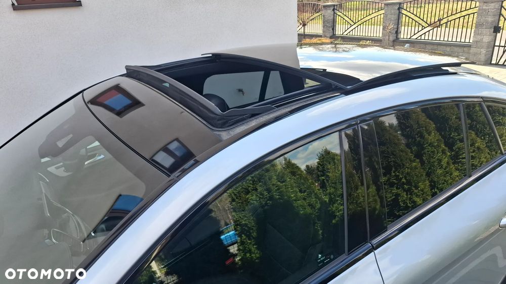 Mercedes-Benz GLE - 33