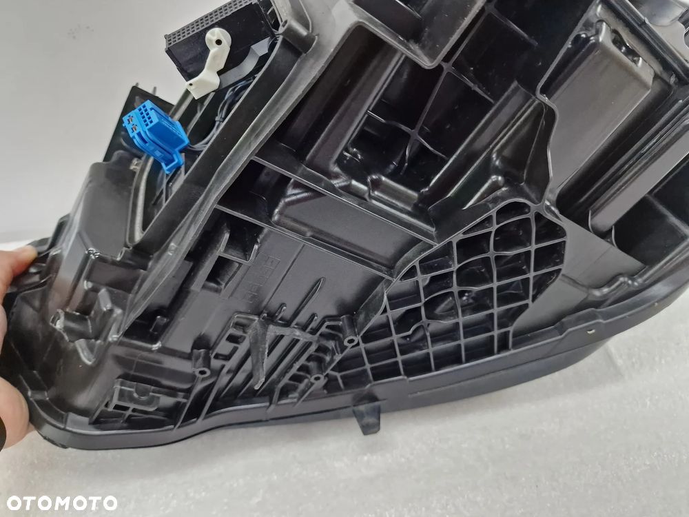 MERCEDES CLA W118 PRAWA LAMPA PRZEDNIA PRZÓD MULTIBEAM FULL LED , NR A1189063200 , NR AUKCJI LA601 - 21