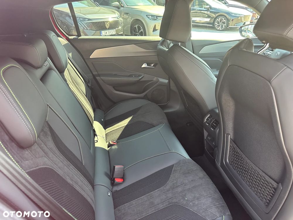 Peugeot 308 1.2 mHEV GT S&S e-DCS6 - 20