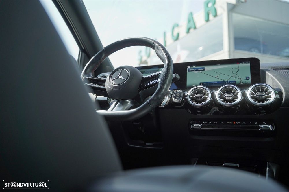 Mercedes-Benz GLA 250 e AMG Line - 17